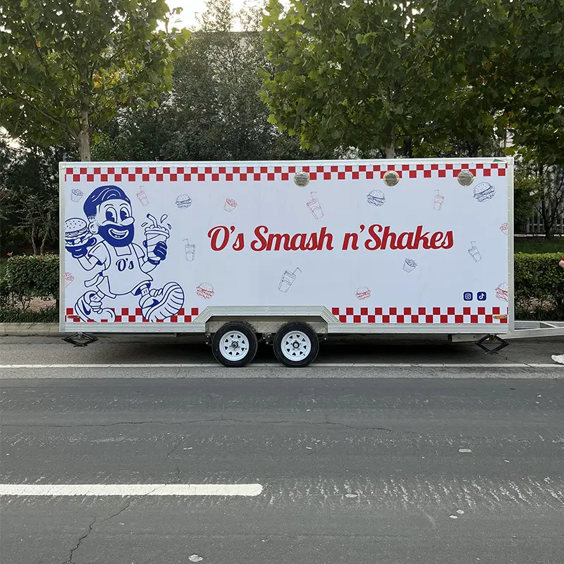 Mobiilileipomo- ja pikaruokakeittiön traileri