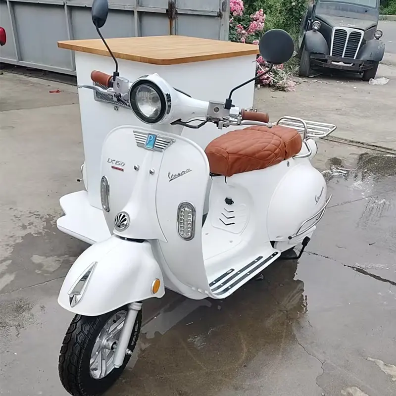 Piaggio Ape Gelato -jäätelökärry