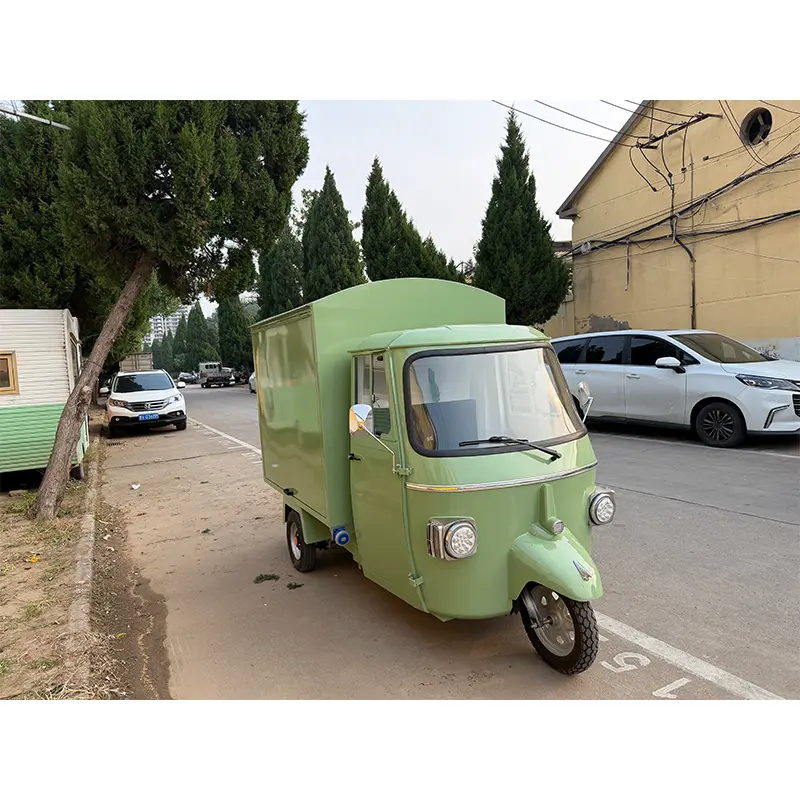 Piaggio Ape Mobile Prosecco ja viinibaari