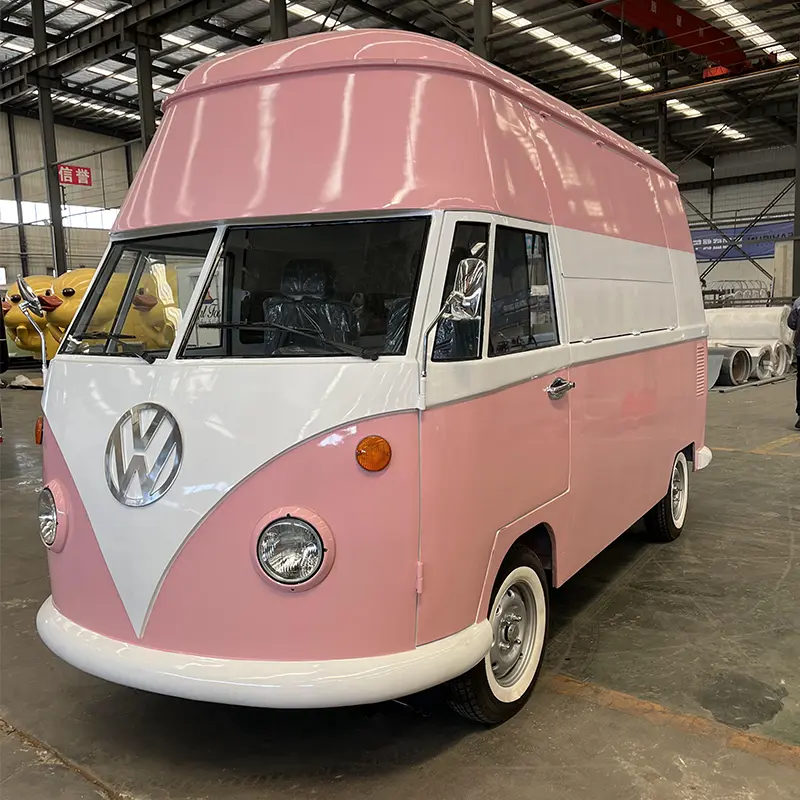 Klassinen bussityylinen ruoka-auto